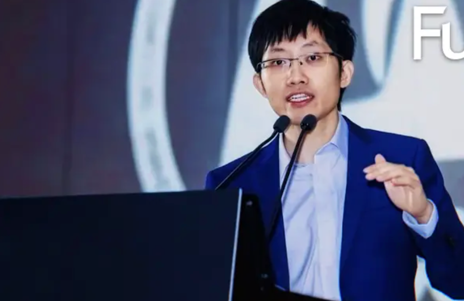DeepSeek不是理想主义公司，它只是把现实服务于理想